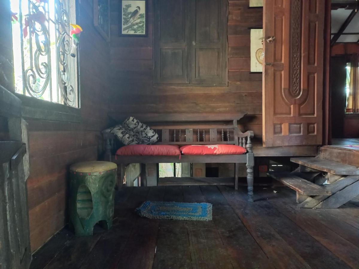 Teak House Chiang Mai Hotel ภายนอก รูปภาพ