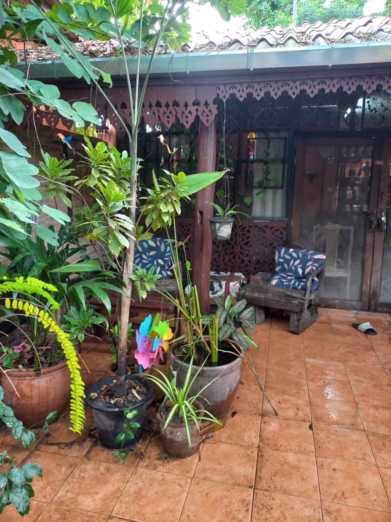 Teak House Chiang Mai Hotel ภายนอก รูปภาพ