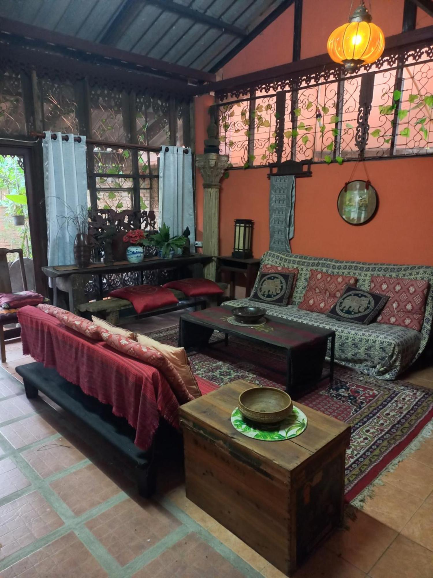 Teak House Chiang Mai Hotel ภายนอก รูปภาพ