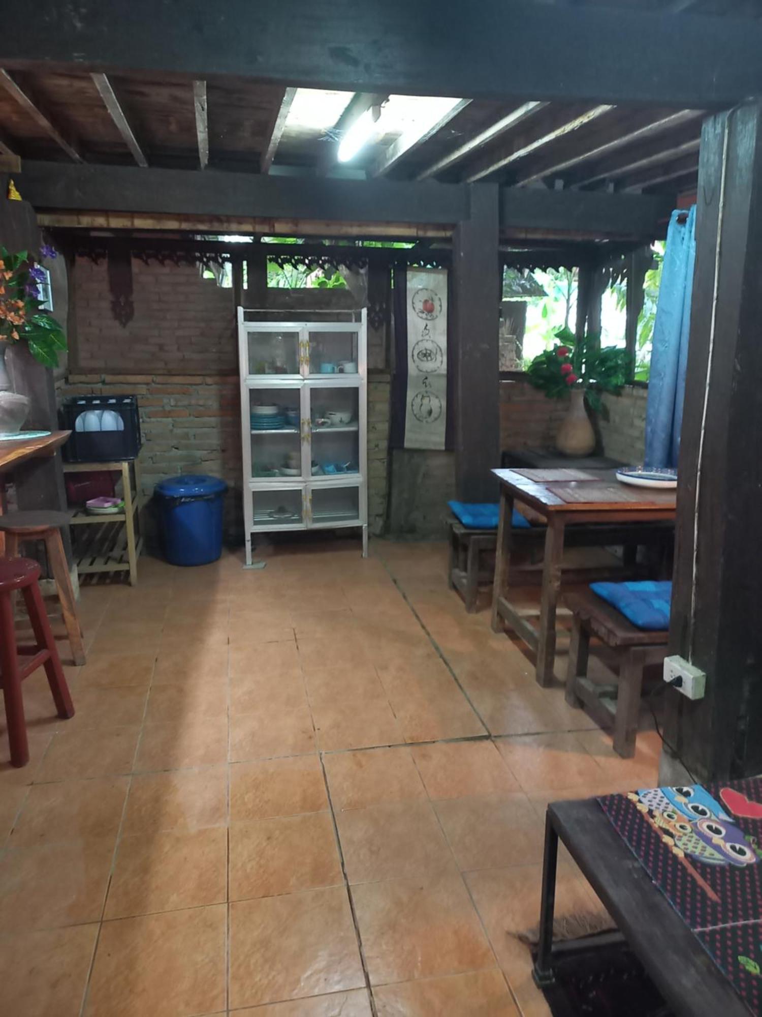 Teak House Chiang Mai Hotel ภายนอก รูปภาพ